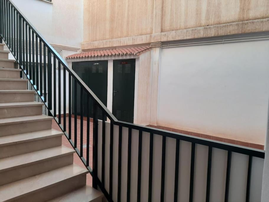 Апартаменты Apartamento Con Parking Gratis En El Centro De Малага Экстерьер фото