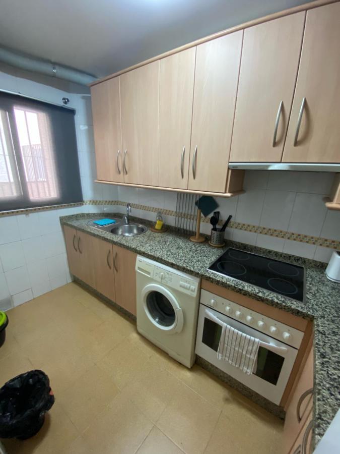 Апартаменты Apartamento Con Parking Gratis En El Centro De Малага Экстерьер фото
