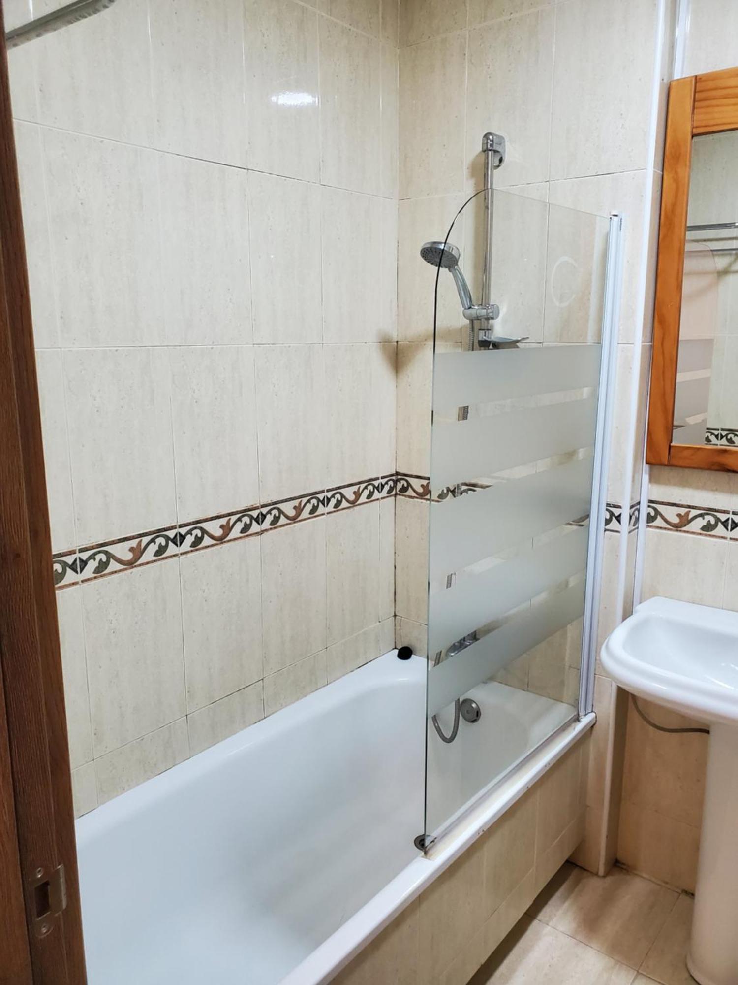 Апартаменты Apartamento Con Parking Gratis En El Centro De Малага Экстерьер фото