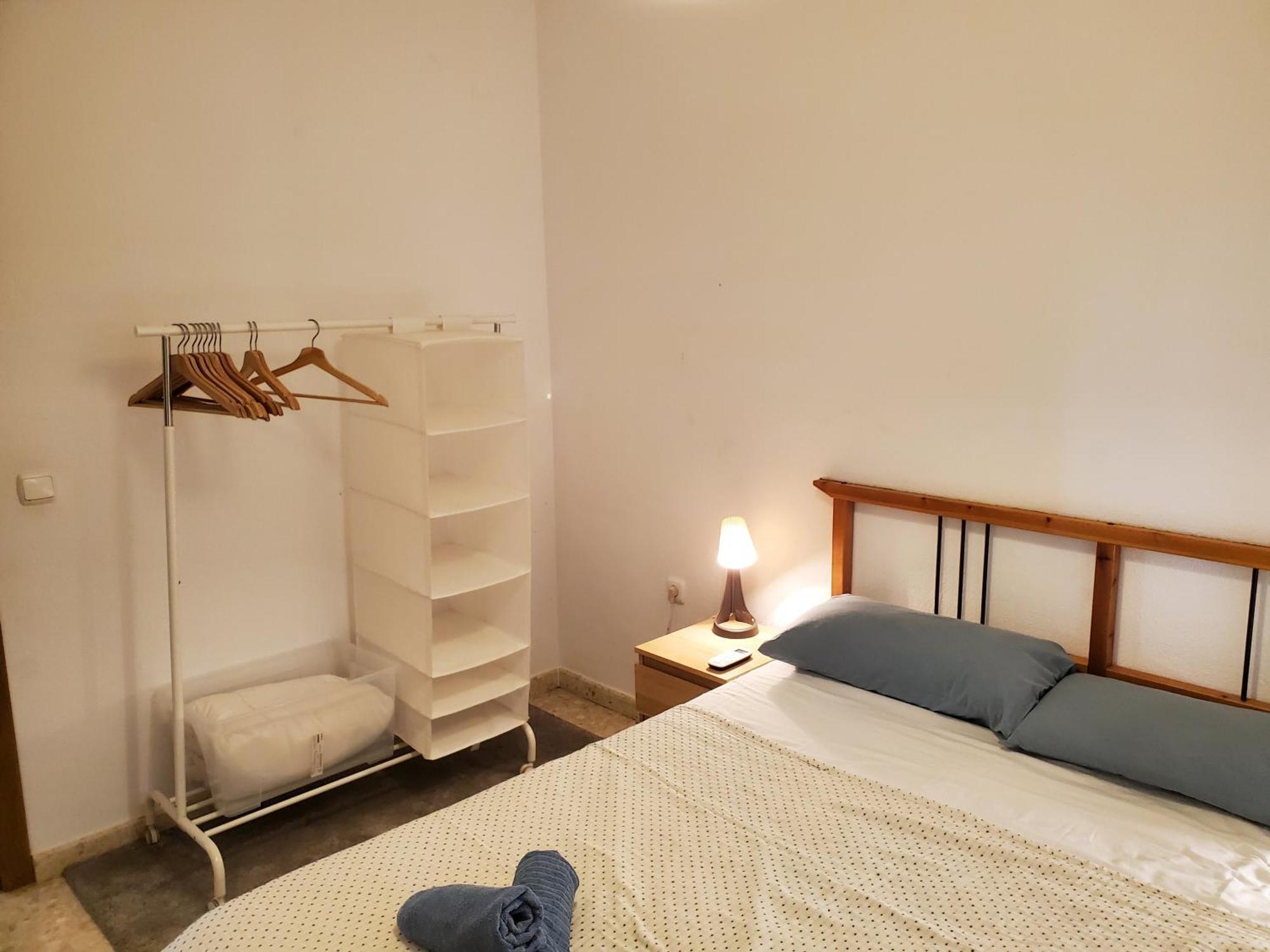 Апартаменты Apartamento Con Parking Gratis En El Centro De Малага Экстерьер фото